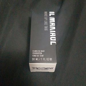 IL MAKIAGE Woke up like this foundation